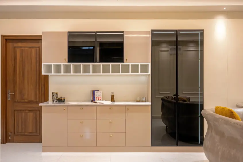 Crockery Unit